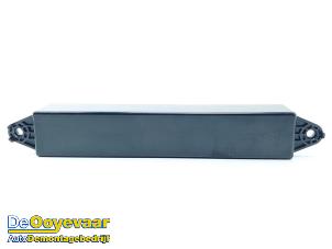 Gebruikte Antenne Volvo EX30 Single Motor Extended Range 69 kWh Prijs € 59,99 Margeregeling aangeboden door Autodemontagebedrijf De Ooyevaar