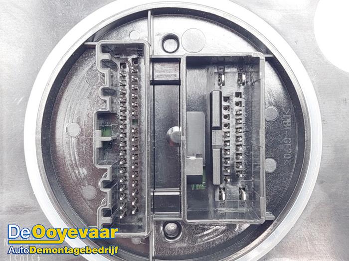 Module LED koplamp van een Volvo EX30 Single Motor Extended Range 69 kWh 2024