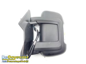 Gebruikte Spiegel Buiten links Fiat Ducato (250) 2.3 D 120 Multijet AdBlue Prijs € 349,99 Margeregeling aangeboden door Autodemontagebedrijf De Ooyevaar