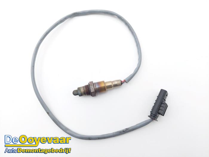 Gebruikte Lambda Sonde BMW 5 serie (G30) M550i xDrive 4.4 V8 32V TwinPower Turbo Prijs € 39,99 Margeregeling aangeboden door Autodemontagebedrijf De Ooyevaar