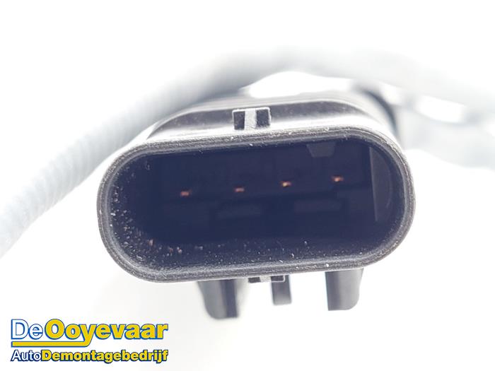 Lambda Sonde van een BMW 5 serie (G30) M550i xDrive 4.4 V8 32V TwinPower Turbo 2017