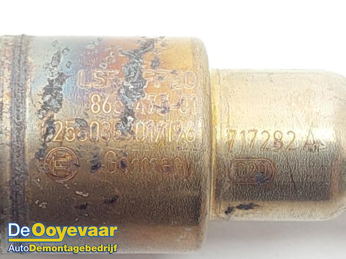 Lambda Sonde van een BMW 5 serie (G30) M550i xDrive 4.4 V8 32V TwinPower Turbo 2017