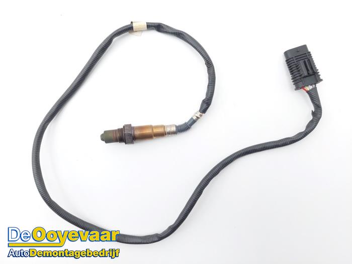 Gebruikte Lambda Sonde BMW 5 serie (G30) M550i xDrive 4.4 V8 32V TwinPower Turbo Prijs € 39,99 Margeregeling aangeboden door Autodemontagebedrijf De Ooyevaar