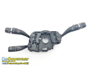 Gebruikte Stuurkolomschakelaar MG Marvel R Luxury, Comfort 70 kWh Prijs € 149,99 Margeregeling aangeboden door Autodemontagebedrijf De Ooyevaar