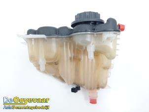 Gebruikte Expansievat Jaguar XF (X260) 2.0d 180 16V Prijs € 19,99 Margeregeling aangeboden door Autodemontagebedrijf De Ooyevaar