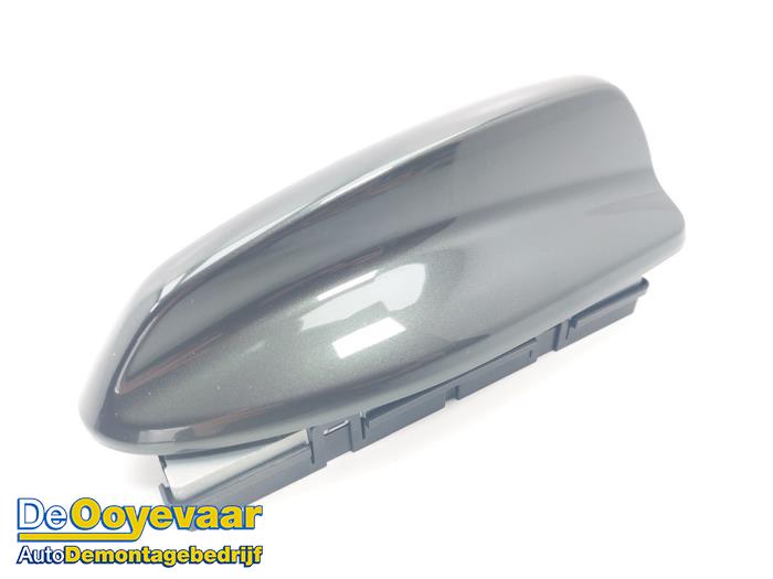 Antenne van een Volvo V60 II (ZW) 2.0 B3 16V Mild Hybrid 2021