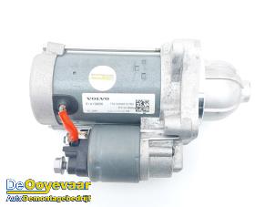 Gebruikte Startmotor Volvo V60 II (ZW) 2.0 B3 16V Mild Hybrid Prijs € 69,99 Margeregeling aangeboden door Autodemontagebedrijf De Ooyevaar