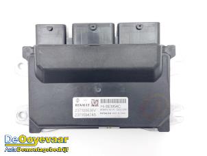 Gebruikte Computer Automatische Bak Renault Captur II (RJB) 1.6 E-Tech 145 Prijs € 449,99 Margeregeling aangeboden door Autodemontagebedrijf De Ooyevaar