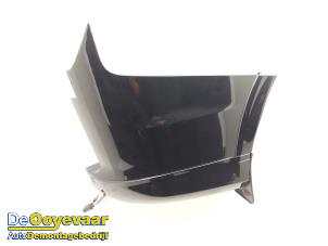 Gebruikte Bumperhoek rechts-achter Ford Transit Custom 2.0 TDCi 16V Eco Blue 185 Prijs € 25,00 Margeregeling aangeboden door Autodemontagebedrijf De Ooyevaar