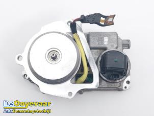 Gebruikte Servopomp BMW i3 (I01) i3 94Ah Prijs € 229,99 Margeregeling aangeboden door Autodemontagebedrijf De Ooyevaar