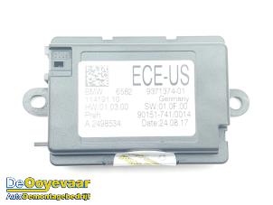 Gebruikte Antenne Versterker BMW i3 (I01) i3 94Ah Prijs € 15,00 Margeregeling aangeboden door Autodemontagebedrijf De Ooyevaar