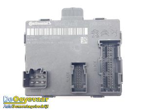 Gebruikte Deur module DS Automobiles DS 4 1.6 16V E-Tense 225 Prijs € 75,00 Margeregeling aangeboden door Autodemontagebedrijf De Ooyevaar