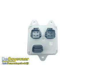 Gebruikte Gloeirelais Ford Transit Custom 2.0 TDCi 16V Eco Blue 105 Prijs € 25,00 Margeregeling aangeboden door Autodemontagebedrijf De Ooyevaar