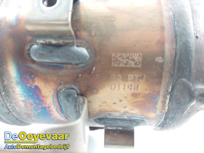 Katalysator van een Toyota Corolla Touring Sport (E21/EH1) 1.8 16V Hybrid 2020