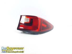 Gebruikte Achterlicht rechts MG ZS EV Prijs € 175,00 Margeregeling aangeboden door Autodemontagebedrijf De Ooyevaar