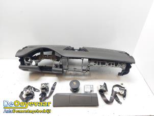 Gebruikte Airbag set + dashboard Porsche Panamera (970) 3.0 D V6 24V Prijs € 749,99 Margeregeling aangeboden door Autodemontagebedrijf De Ooyevaar
