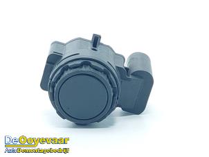 Gebruikte Parkeersensor BMW X7 M50d xDrive 3.0 24V Prijs € 29,99 Margeregeling aangeboden door Autodemontagebedrijf De Ooyevaar