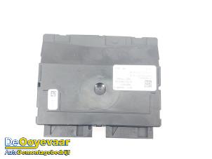 Gebruikte AAC Unit Computerkachel BMW X7 M50d xDrive 3.0 24V Prijs € 99,99 Margeregeling aangeboden door Autodemontagebedrijf De Ooyevaar