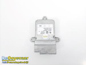Gebruikte Module Airbag BMW X7 M50d xDrive 3.0 24V Prijs € 199,99 Margeregeling aangeboden door Autodemontagebedrijf De Ooyevaar