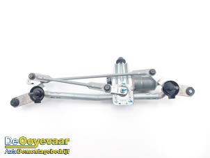 Gebruikte Ruitenwismotor + Mechaniek Hyundai Santa Fe IV 1.6 T-GDI HEV Prijs € 175,00 Margeregeling aangeboden door Autodemontagebedrijf De Ooyevaar