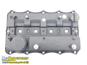 Gebruikte Kleppendeksel Peugeot Boxer (U9) 2.2 HDi 130 Euro 5 Prijs € 59,99 Margeregeling aangeboden door Autodemontagebedrijf De Ooyevaar