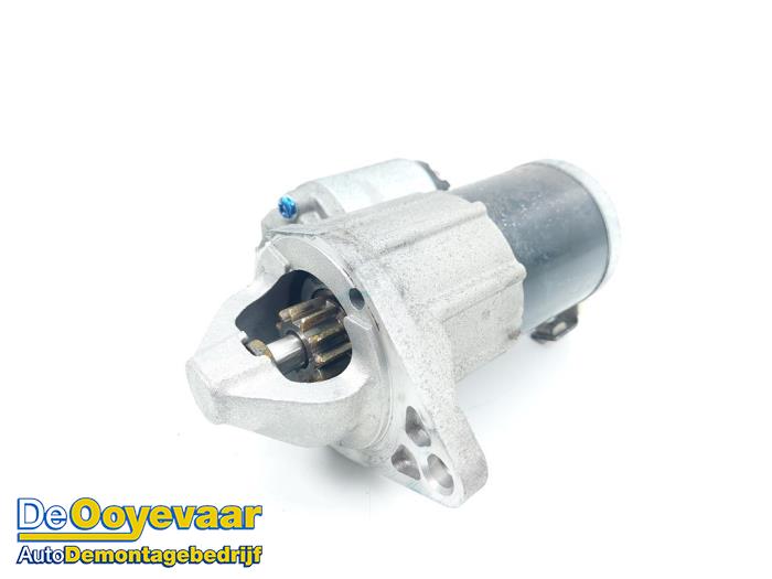 Gebruikte Startmotor Mitsubishi Space Star (A0) 1.2 12V Prijs € 25,00 Margeregeling aangeboden door Autodemontagebedrijf De Ooyevaar
