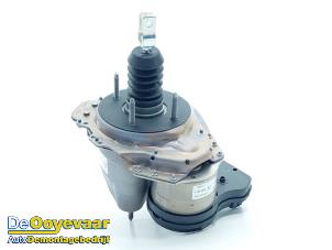 Gebruikte Rembol Toyota Yaris IV (P21/PA1/PH1) 1.5 12V Hybrid 115 Prijs € 149,99 Margeregeling aangeboden door Autodemontagebedrijf De Ooyevaar