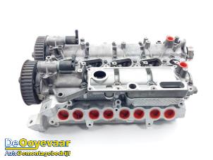 Gebruikte Cilinderkop Volvo V40 (MV) 1.5 T2 16V Geartronic Prijs € 899,99 Margeregeling aangeboden door Autodemontagebedrijf De Ooyevaar