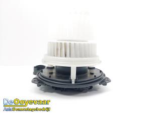 Gebruikte Aanjager Renault Twingo II (CN) 1.6 16V RS Prijs € 15,00 Margeregeling aangeboden door Autodemontagebedrijf De Ooyevaar