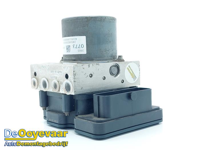 Gebruikte ABS Pomp Opel Astra K 1.0 SIDI Turbo 12V Prijs € 24,99 Margeregeling aangeboden door Autodemontagebedrijf De Ooyevaar