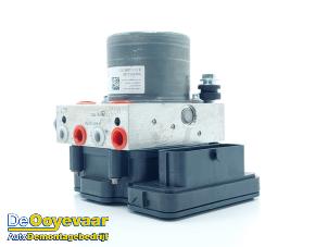 Gebruikte ABS Pomp Opel Combo Cargo 1.5 CDTI 130 Prijs € 149,99 Margeregeling aangeboden door Autodemontagebedrijf De Ooyevaar