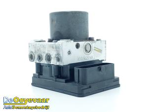 Gebruikte ABS Pomp Volkswagen Up! (121) 1.0 12V EcoFuel Prijs € 39,99 Margeregeling aangeboden door Autodemontagebedrijf De Ooyevaar