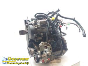 Gebruikte Motor Opel Movano (4A1; 4A2; 4B2; 4B3; 4C2; 4C3) 1.9 DTI Prijs € 1.999,99 Margeregeling aangeboden door Autodemontagebedrijf De Ooyevaar