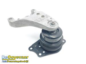 Gebruikte Motorsteun Volkswagen Polo V (6R) 1.2 TDI 12V BlueMotion Prijs € 9,99 Margeregeling aangeboden door Autodemontagebedrijf De Ooyevaar