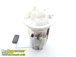 Gebruikte Tank element Pomp Volvo V40 (MV) 1.6 T3 GTDi 16V Prijs € 49,99 Margeregeling aangeboden door Autodemontagebedrijf De Ooyevaar