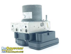 Gebruikte ABS Pomp Citroen C3 (SX/SW) 1.2 Vti 12V PureTech Prijs € 149,99 Margeregeling aangeboden door Autodemontagebedrijf De Ooyevaar