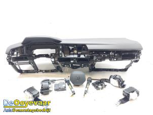 Gebruikte Airbag set + dashboard Volkswagen Golf VIII Variant (GC5) 1.5 eTSI 16V Prijs € 1.599,99 Margeregeling aangeboden door Autodemontagebedrijf De Ooyevaar