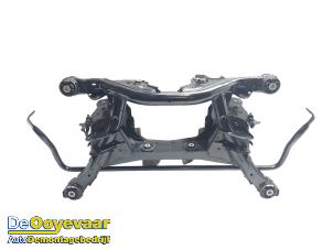 Gebruikte Subframe Landrover Range Rover Evoque (LVJ/LVS) 2.0 16V Prijs € 299,99 Margeregeling aangeboden door Autodemontagebedrijf De Ooyevaar