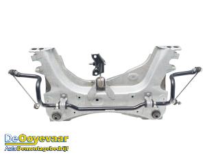 Gebruikte Subframe Renault Zoé (AG) R135 Prijs € 79,99 Margeregeling aangeboden door Autodemontagebedrijf De Ooyevaar