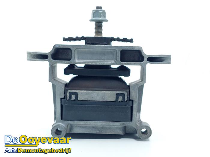 Gebruikte Motorrubber Landrover Range Rover Evoque (LVJ/LVS) 2.0 16V Prijs € 59,99 Margeregeling aangeboden door Autodemontagebedrijf De Ooyevaar