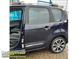 Gebruikte Deur 4Deurs links-achter Citroen C3 Picasso (SH) 1.4 16V VTI 95 Prijs € 75,00 Margeregeling aangeboden door Autodemontagebedrijf De Ooyevaar