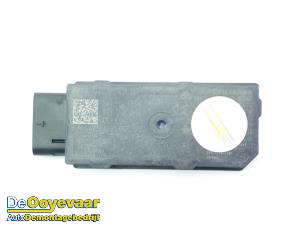 Gebruikte Keyless entry antenne Cupra Formentor 2.0 TSI 16V 4Drive Prijs € 9,99 Margeregeling aangeboden door Autodemontagebedrijf De Ooyevaar