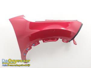 Gebruikte Scherm rechts-voor Citroen C4 X (BD/BE/BF) ë-C4 X 54 kWh Prijs € 129,99 Margeregeling aangeboden door Autodemontagebedrijf De Ooyevaar