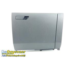 Gebruikte Dashboardkastje Cupra Formentor 2.0 TSI 16V 4Drive Prijs € 35,00 Margeregeling aangeboden door Autodemontagebedrijf De Ooyevaar