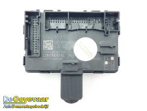 Gebruikte Module Centrale Deurvergrendeling Cupra Formentor 2.0 TSI 16V 4Drive Prijs € 25,00 Margeregeling aangeboden door Autodemontagebedrijf De Ooyevaar