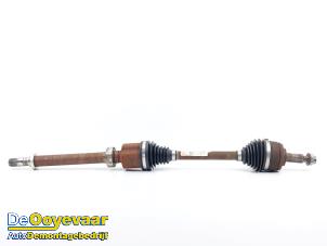 Gebruikte Cardanas rechts-voor (VWA) Renault Express 1.5 dCi 75 Prijs € 249,99 Margeregeling aangeboden door Autodemontagebedrijf De Ooyevaar