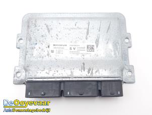 Gebruikte Computer Motormanagement Renault Kangoo Express (RFK) E-Tech 44 kWh Prijs € 249,99 Margeregeling aangeboden door Autodemontagebedrijf De Ooyevaar