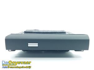 Gebruikte Dashboardkastje Citroen C4 X (BD/BE/BF) ë-C4 X 54 kWh Prijs € 69,99 Margeregeling aangeboden door Autodemontagebedrijf De Ooyevaar