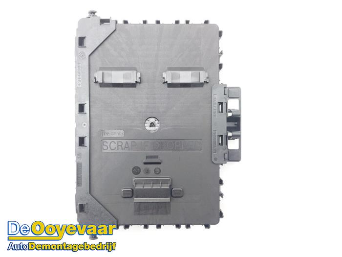 Computer Body Control van een Ford Kuga III (DFK) 2.5 PHEV 16V 2021