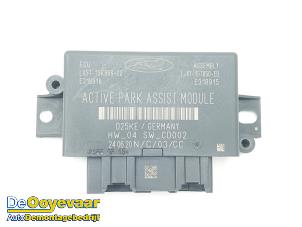 Gebruikte Module PDC Ford Kuga III (DFK) 2.5 PHEV 16V Prijs € 39,99 Margeregeling aangeboden door Autodemontagebedrijf De Ooyevaar